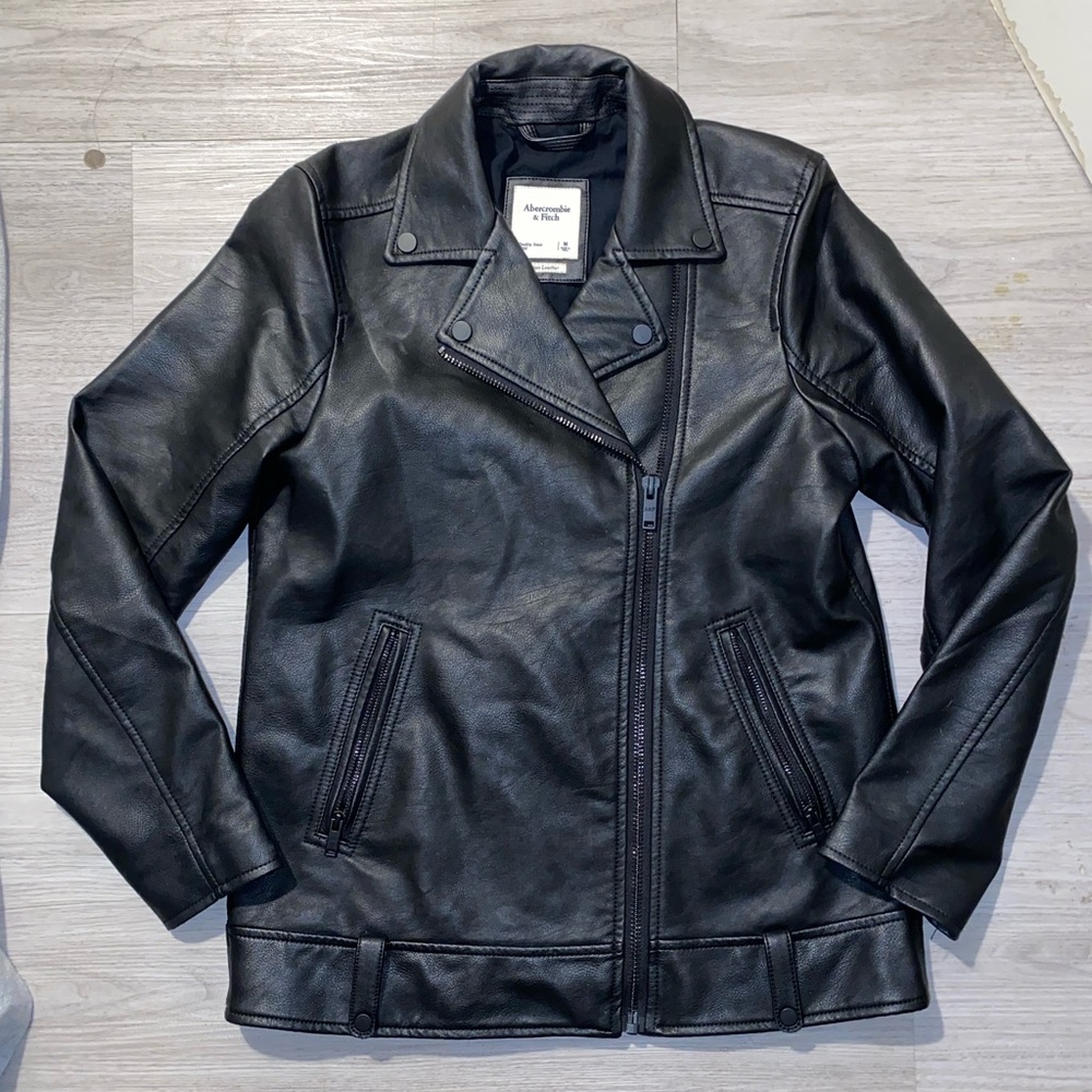 Abercrombie Leather Jacket🖤
